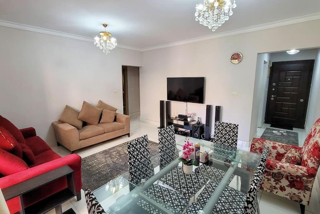 Peaceful Apartment with Garden View - New Cairo