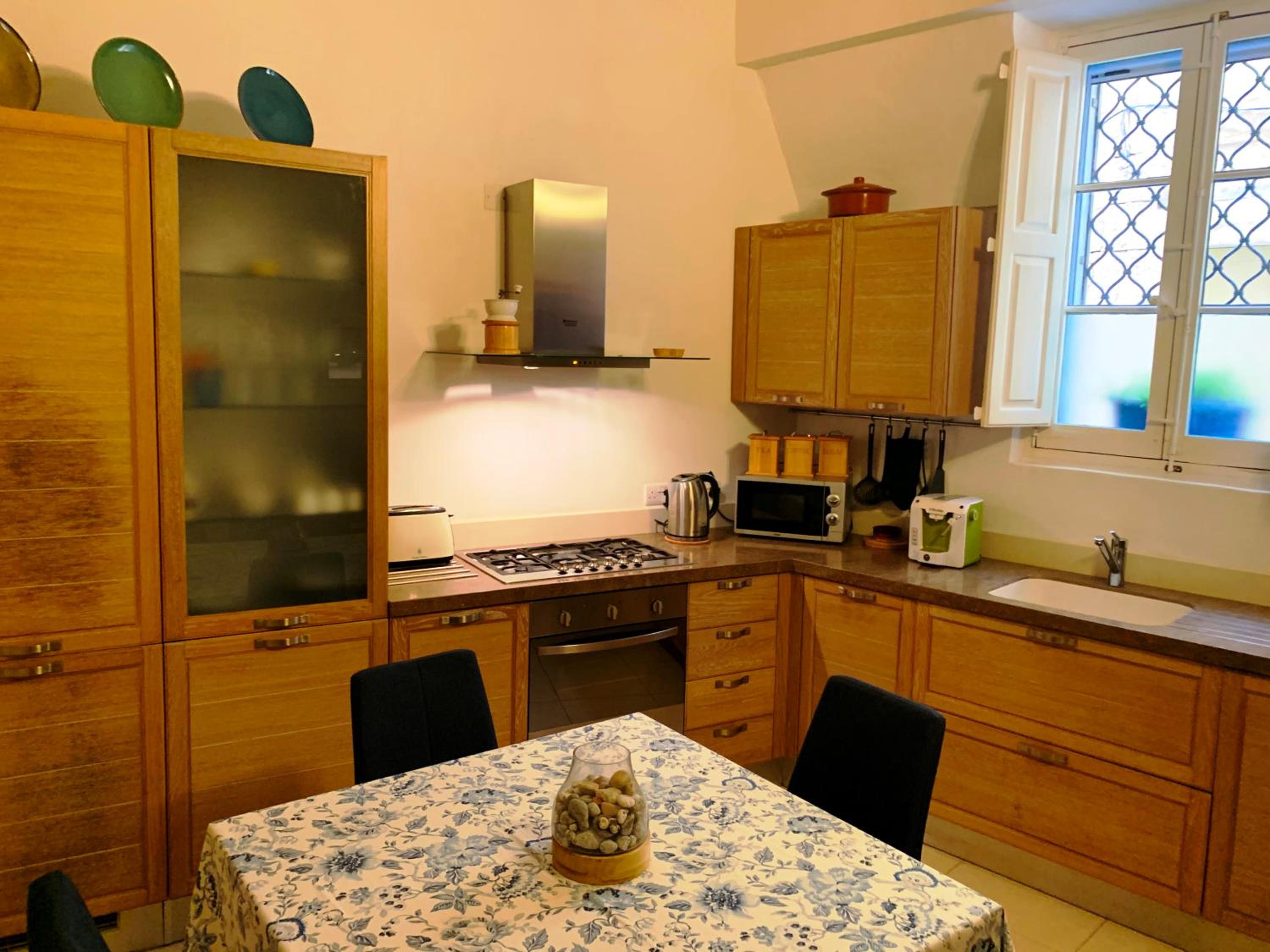 Traditional Maltese Townhouse very close to Mdina