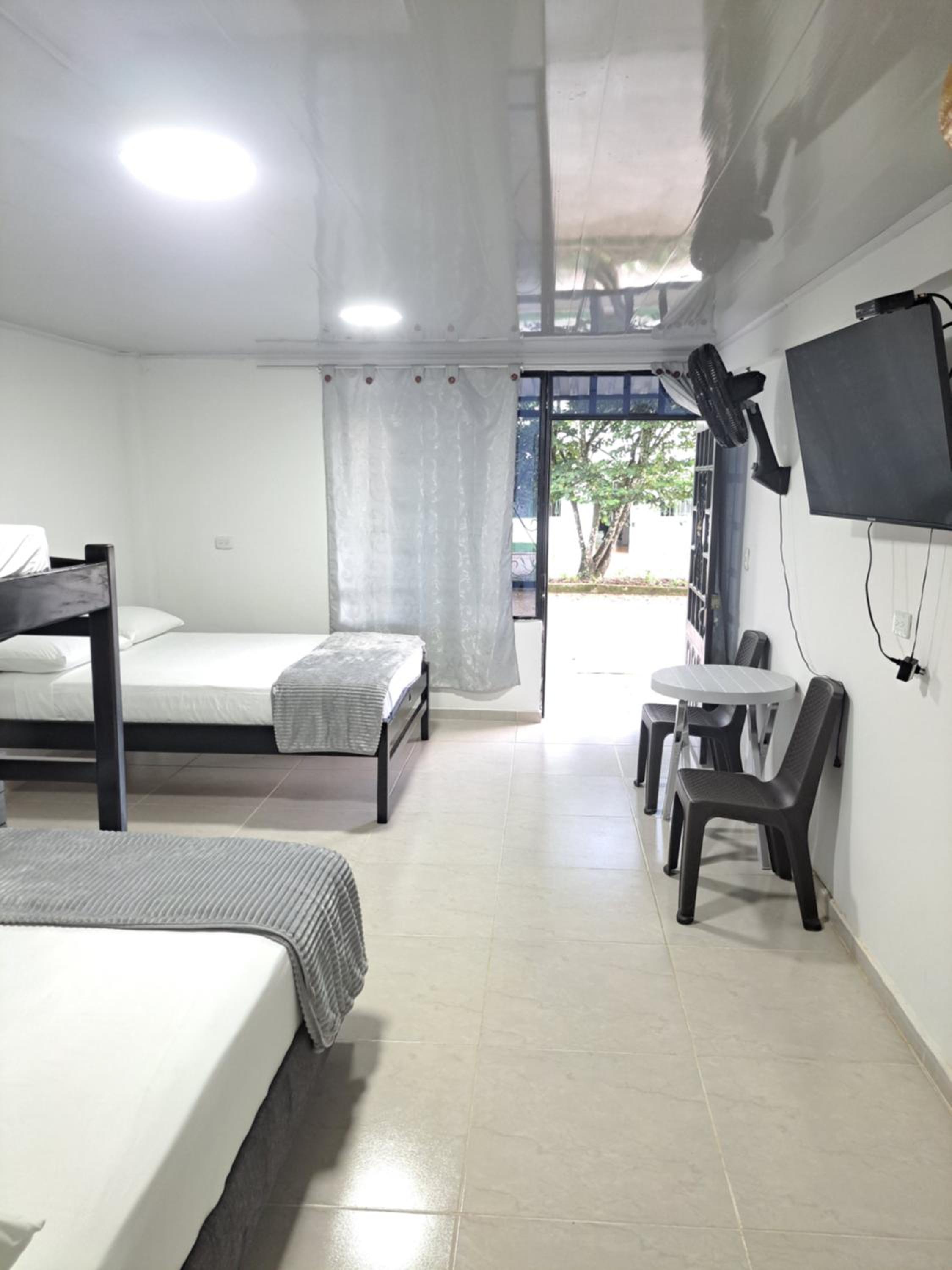 El Prado Hostal