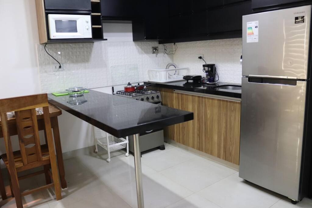 Cómodo apt y piscina, Equipetrol