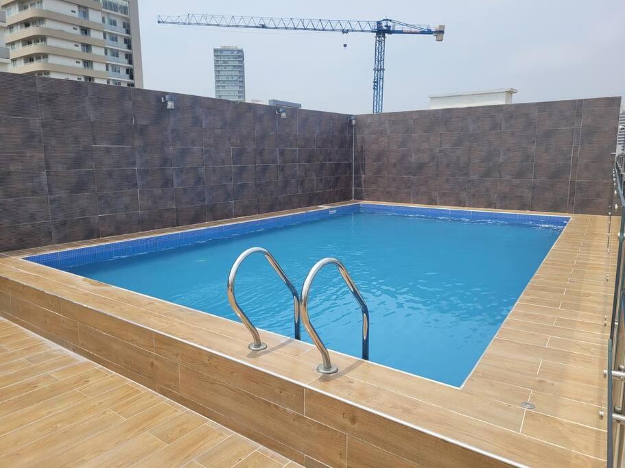 Cómodo apt y piscina, Equipetrol