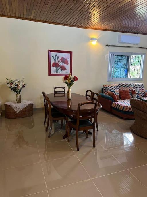 Villa Dave Kribi