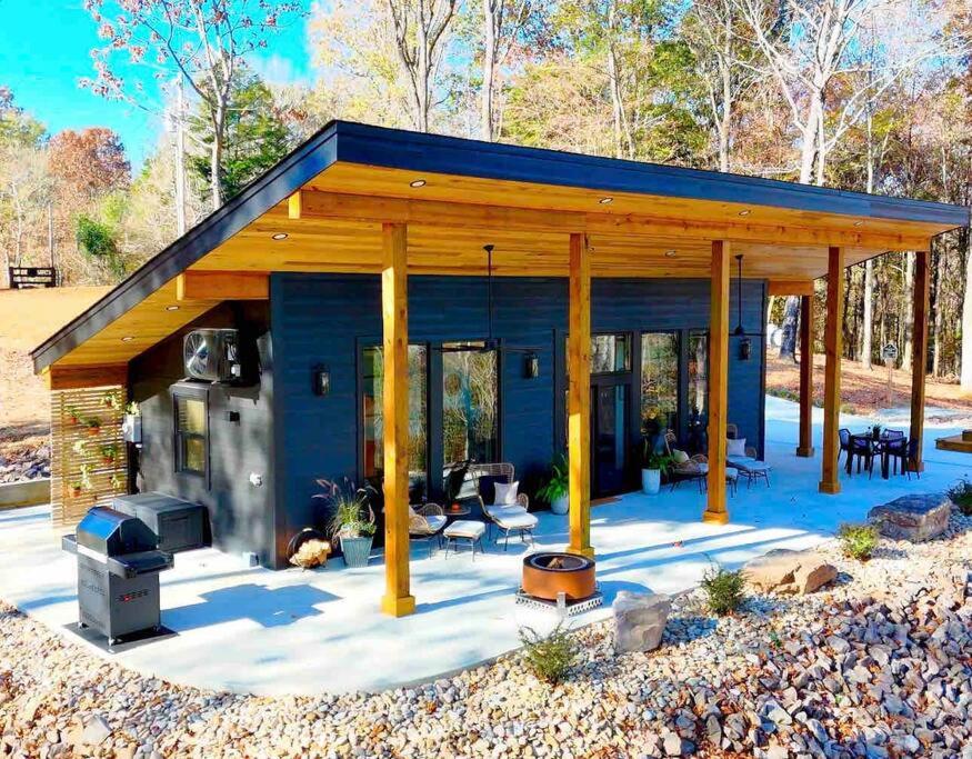 Coral Ridge on Indian Creek-A Couples Getaway