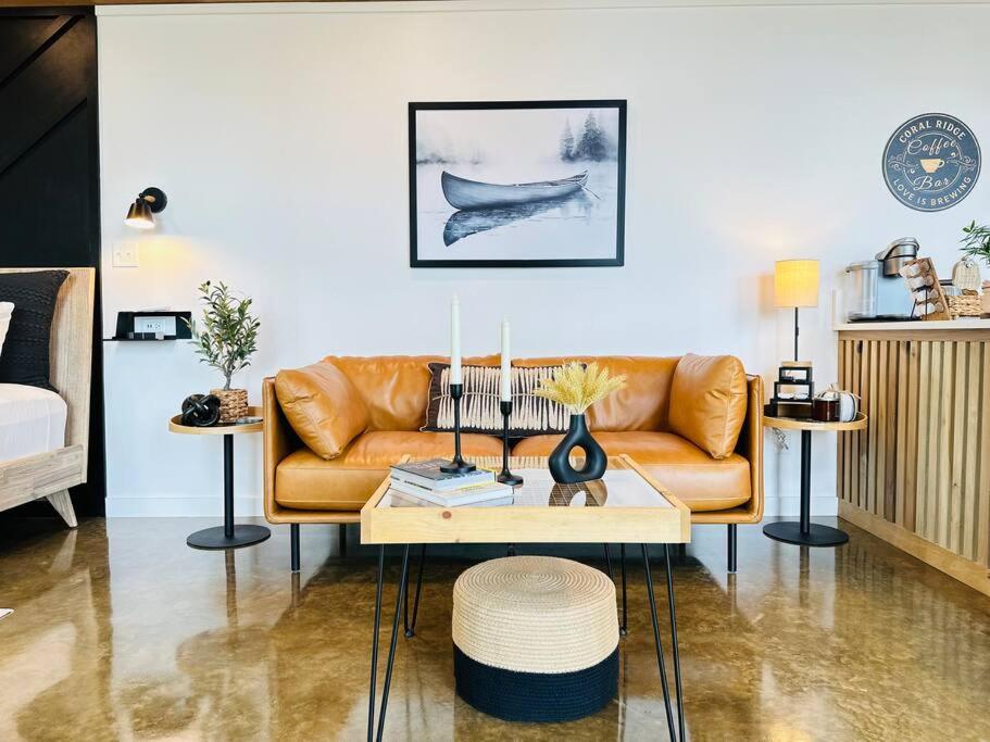 Coral Ridge on Indian Creek-A Couples Getaway