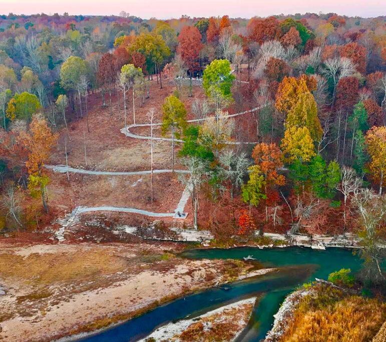 Coral Ridge on Indian Creek-A Couples Getaway