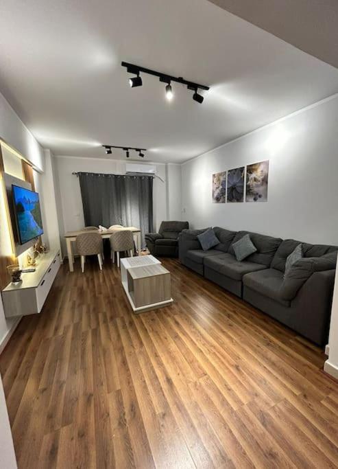 Rehab Fancy Apartment With Garden View - New Cairo