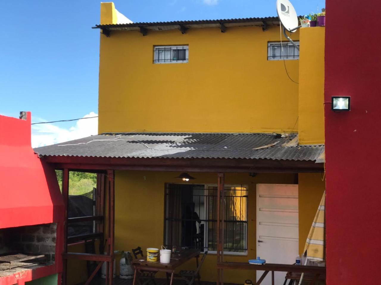 Casa con Pileta Roldan
