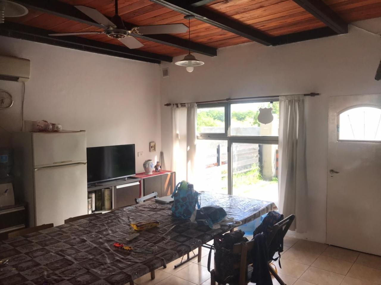 Casa con Pileta Roldan
