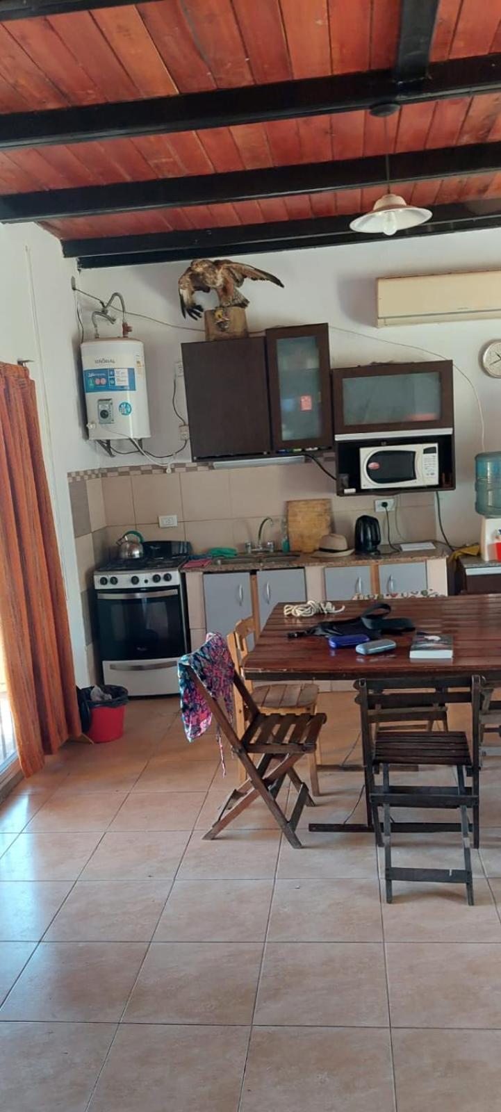 Casa con Pileta Roldan