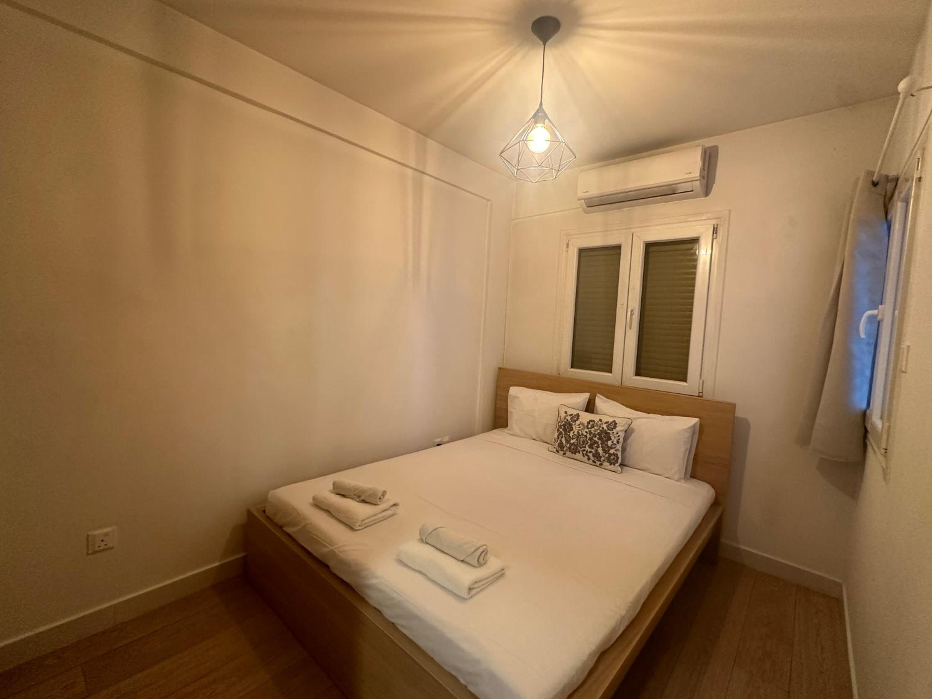 Appartments 750m from beach, tourist area