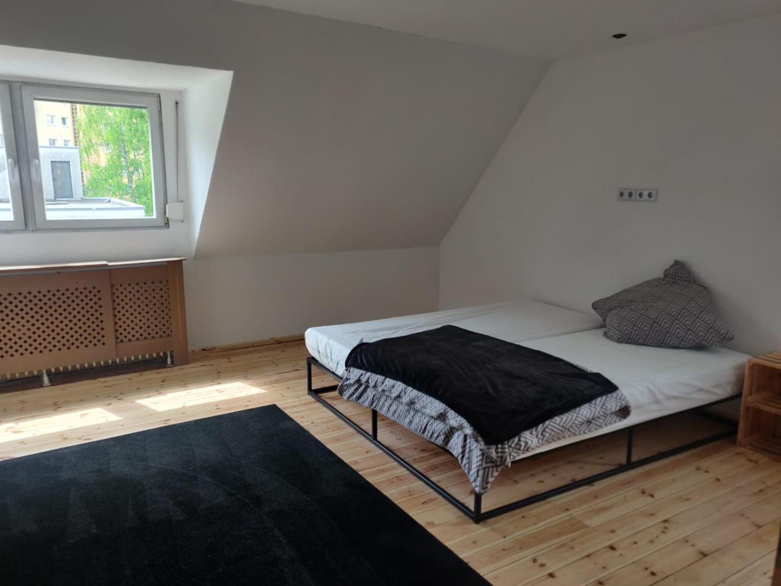 BerlinDreams R144 photo 5