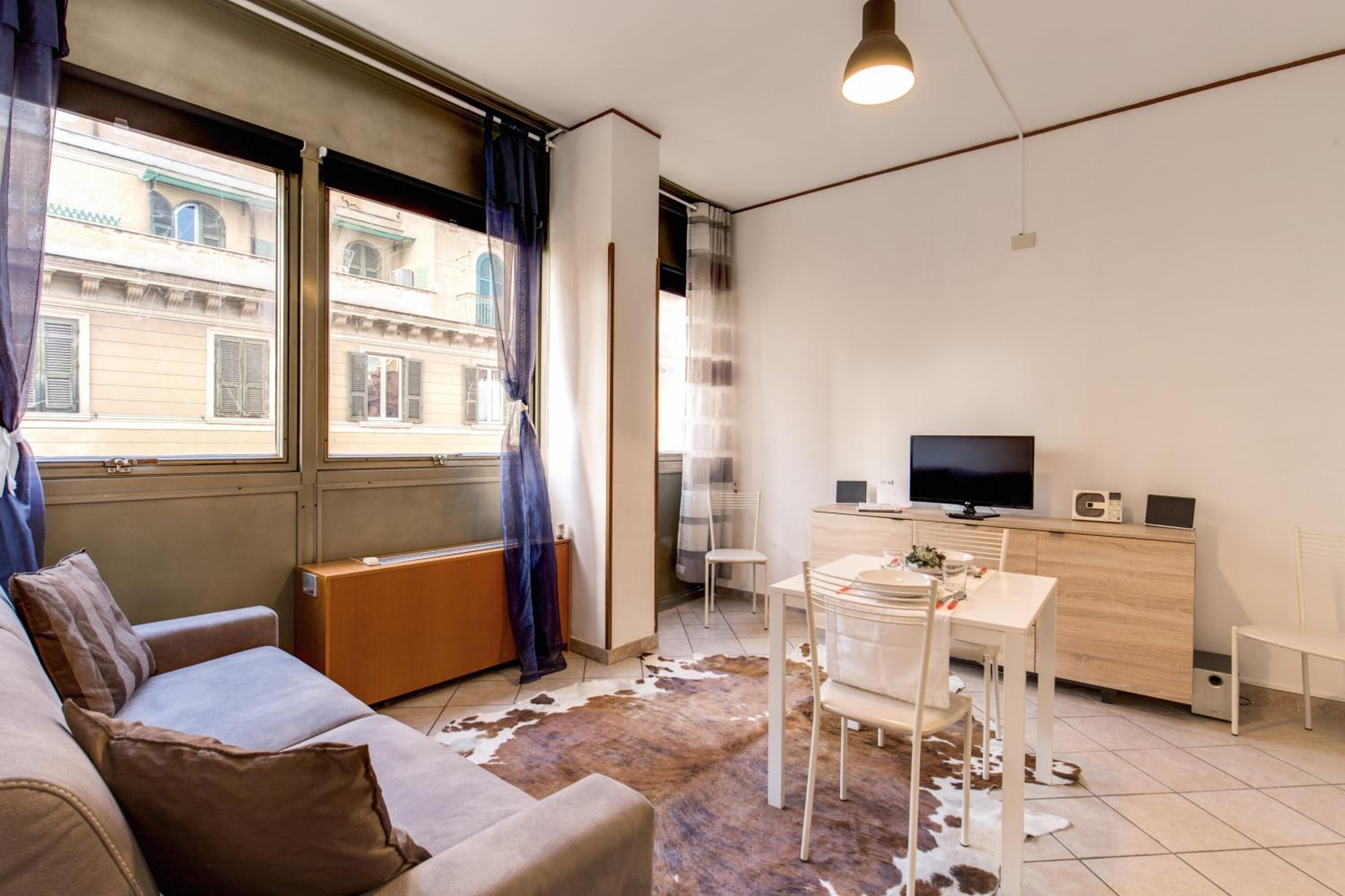 M&L Apartments - Ardesia Colosseo