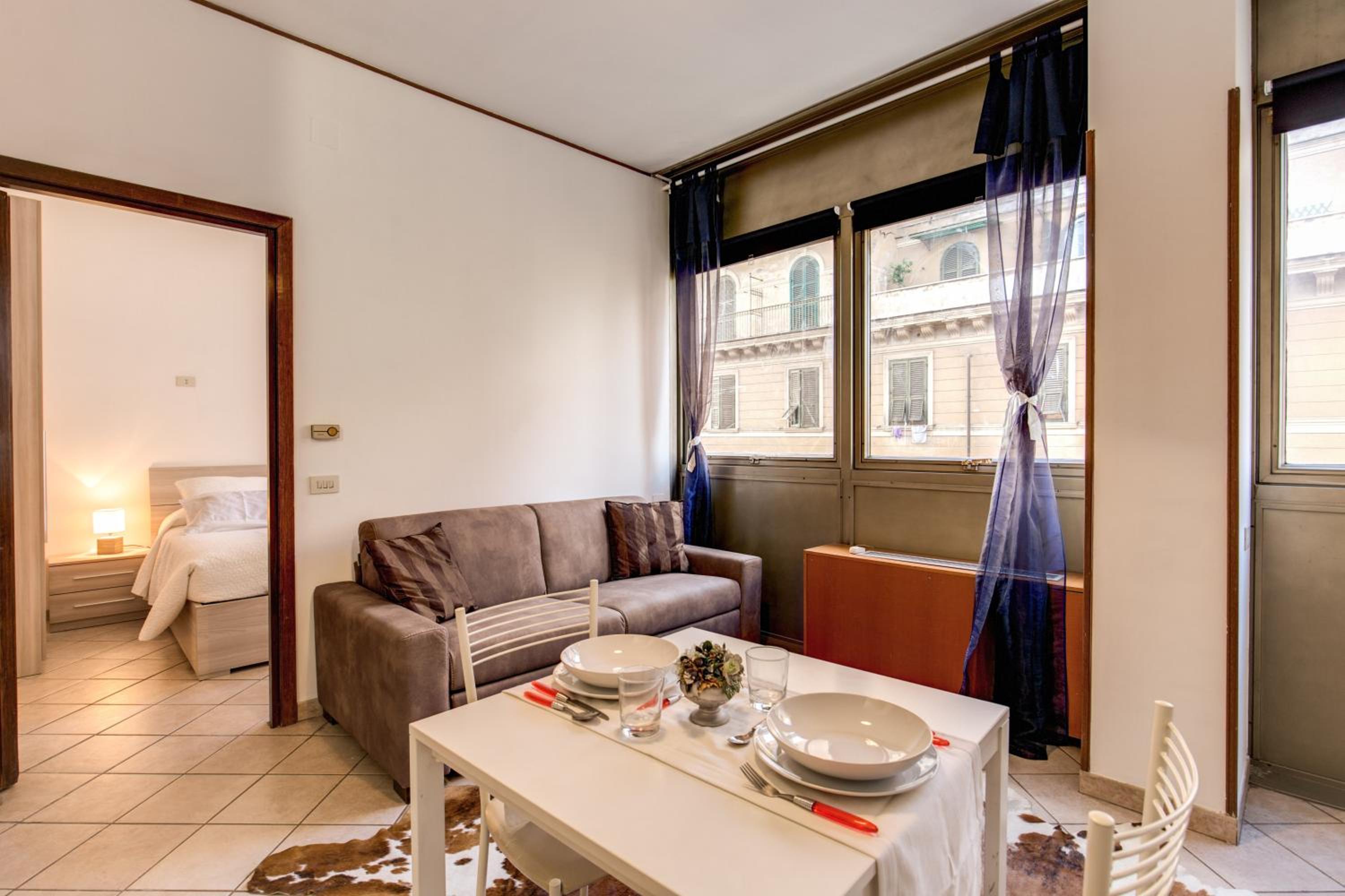 M&L Apartments - Ardesia Colosseo