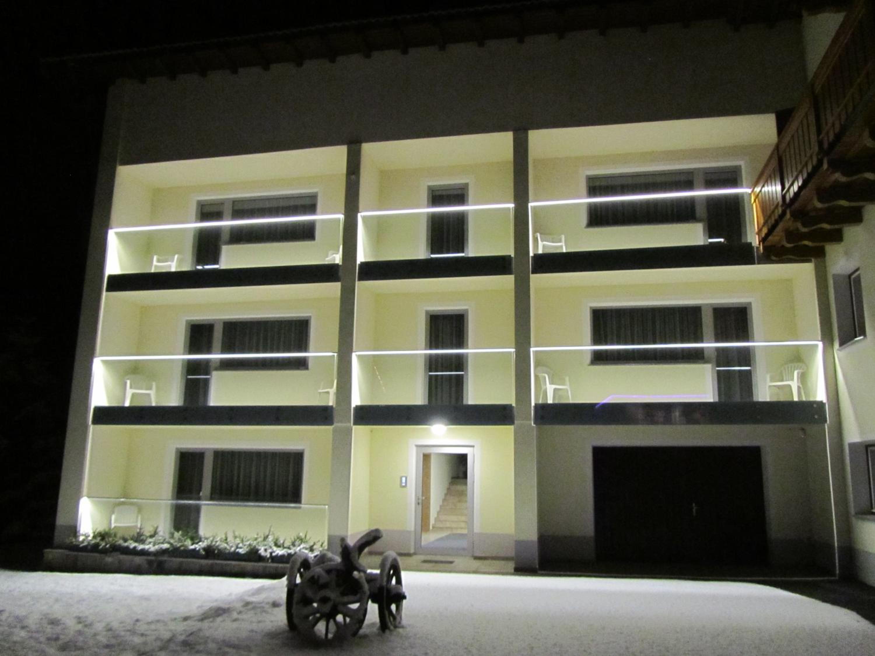 Photo 47