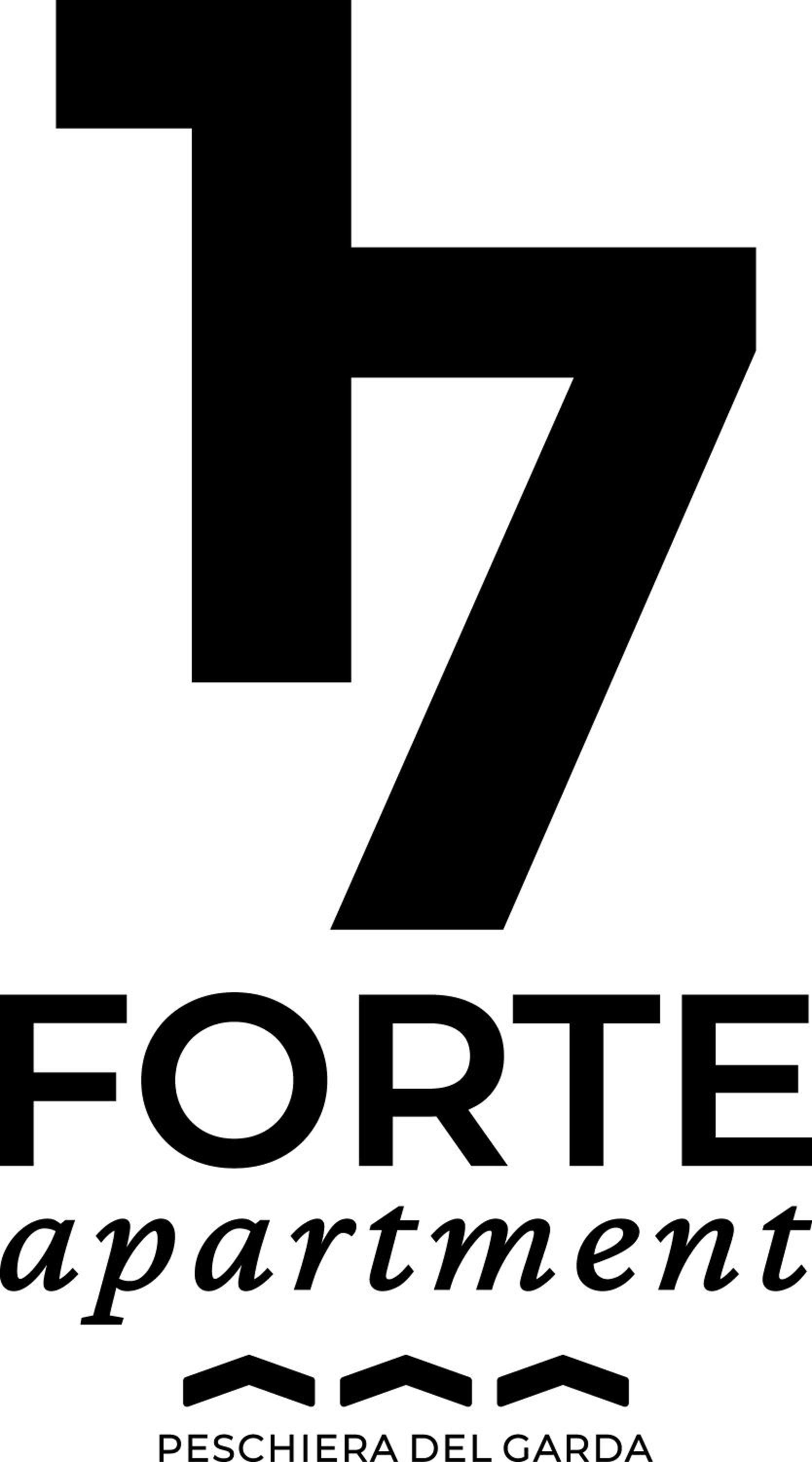 Apartment FORTE17 - pool & terrace view 2