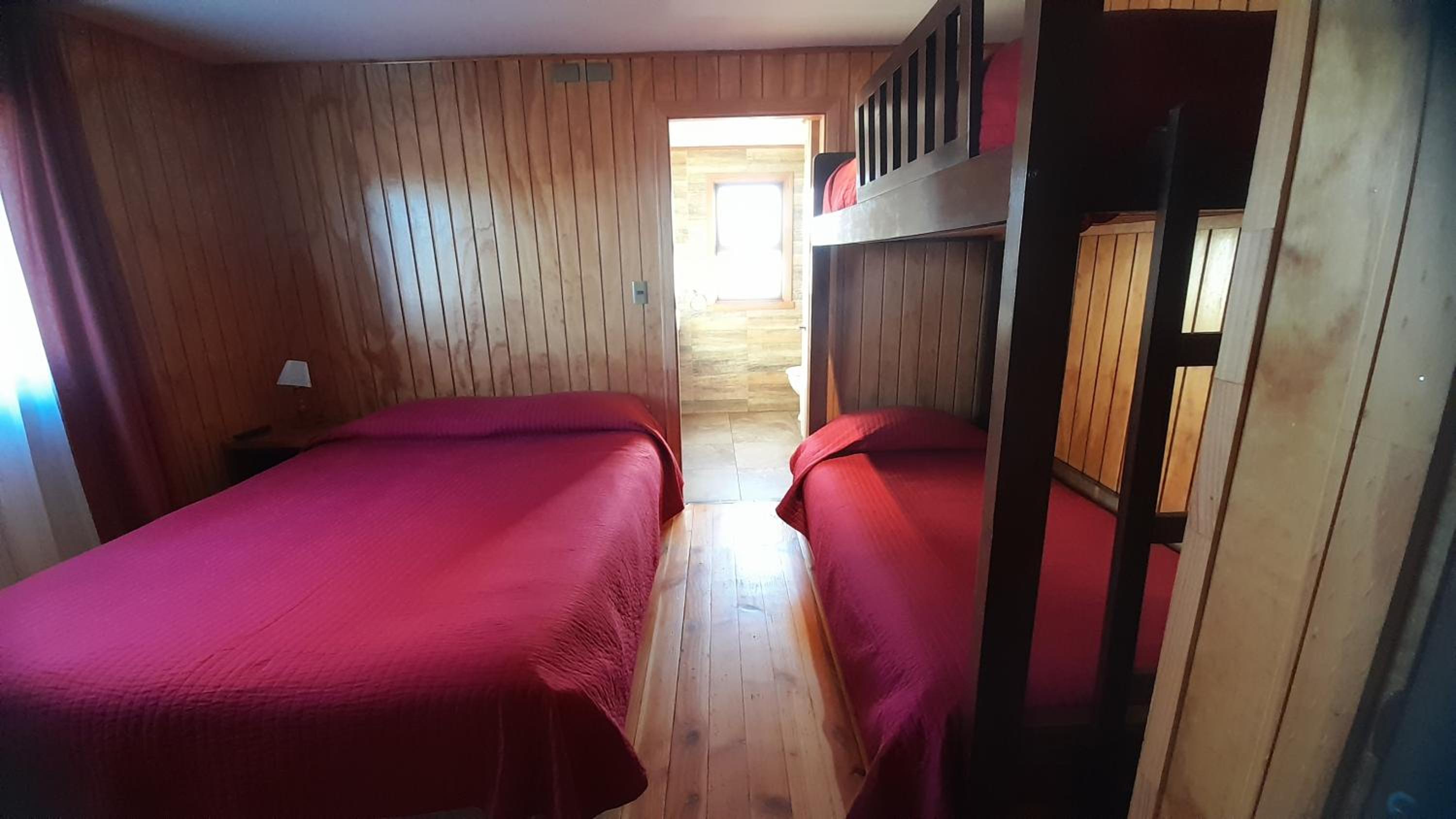 Cafe & Hostal Acurruka