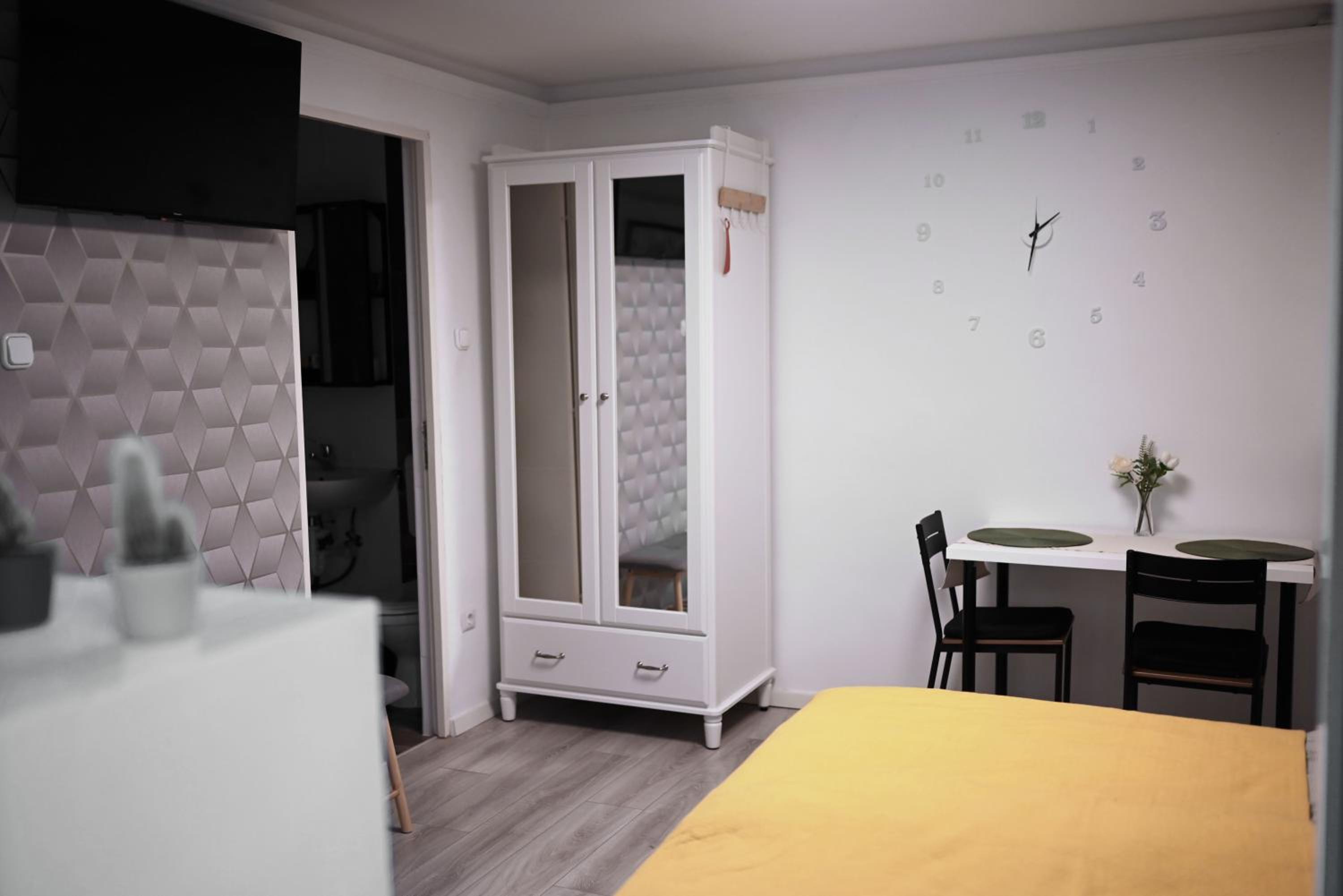 Buda-Rest Apartman view 4