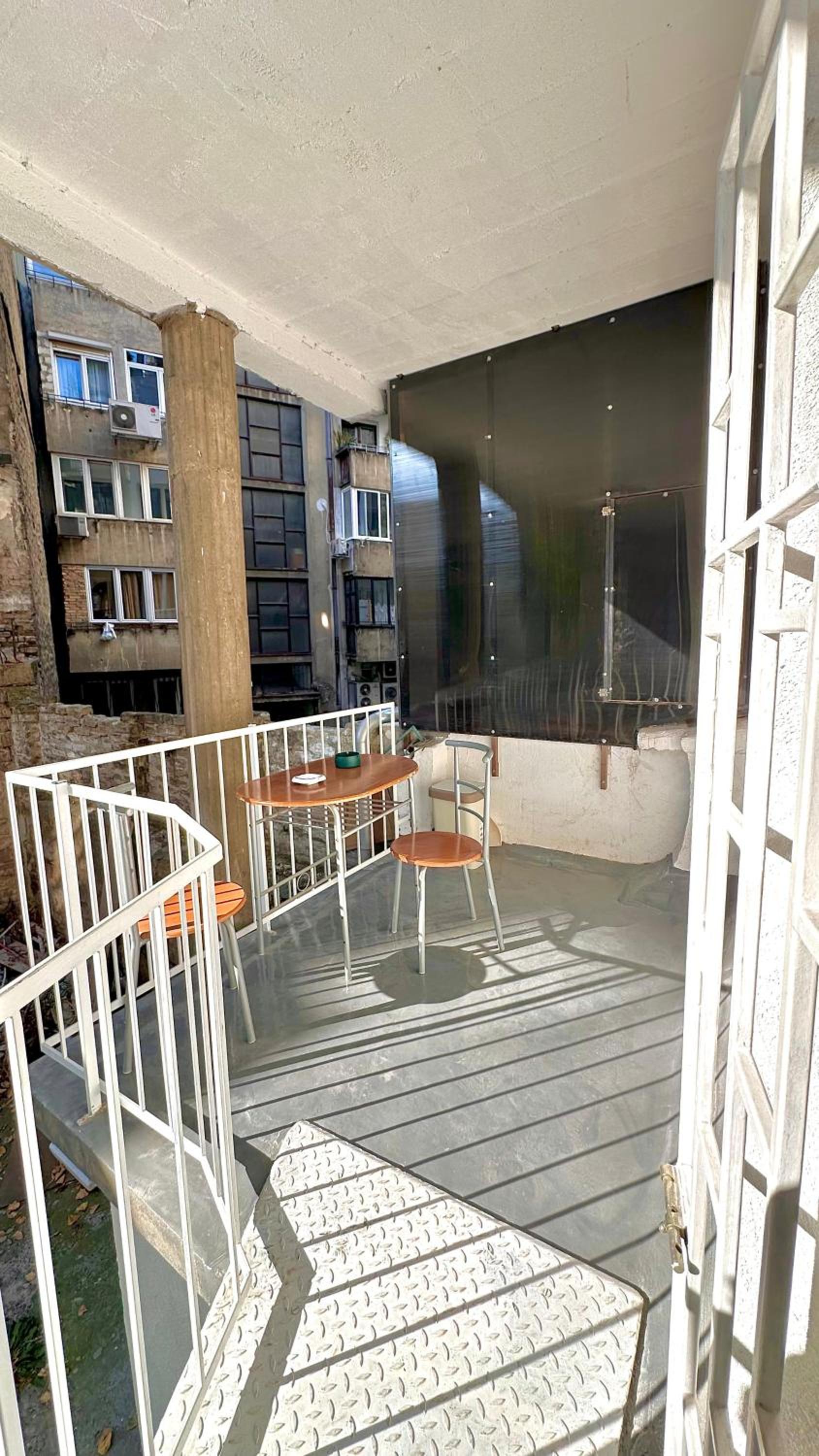 Sunset apartment