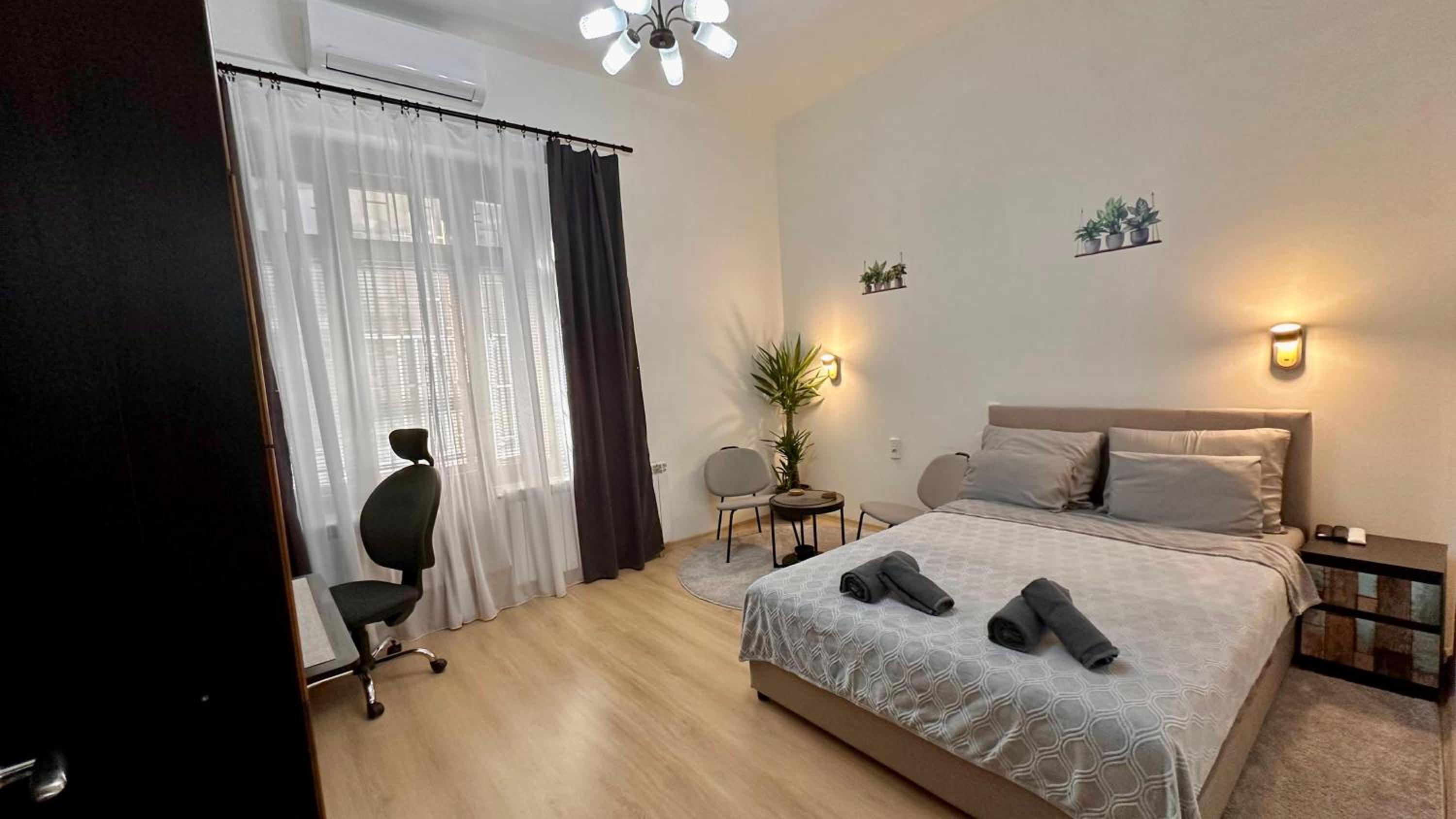 Sunset apartment