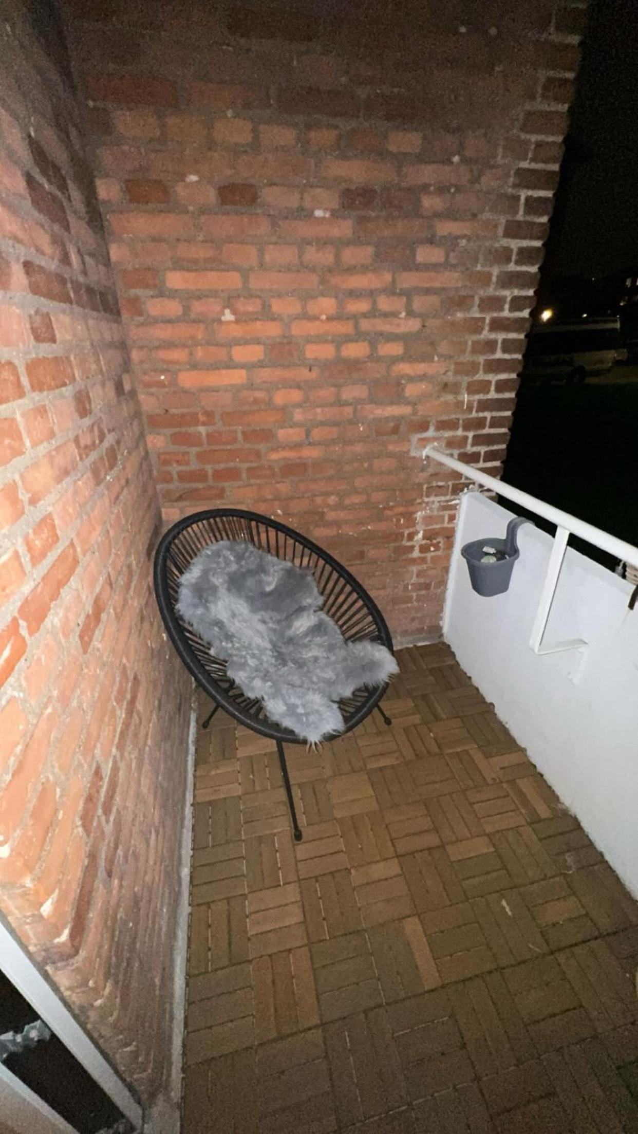 Cheap Apartment Near Central