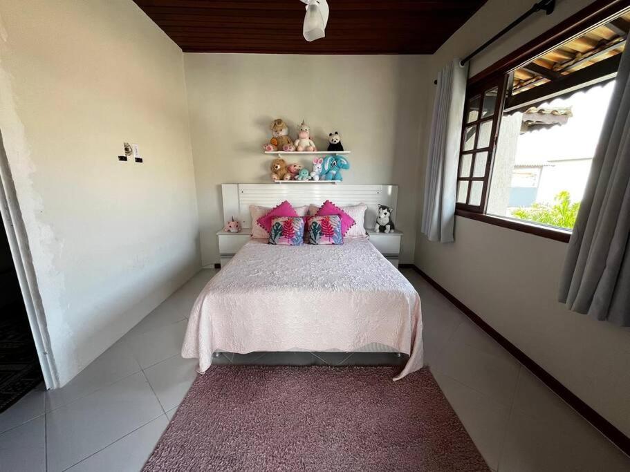 Uma casa de familia 4 Q com piscina