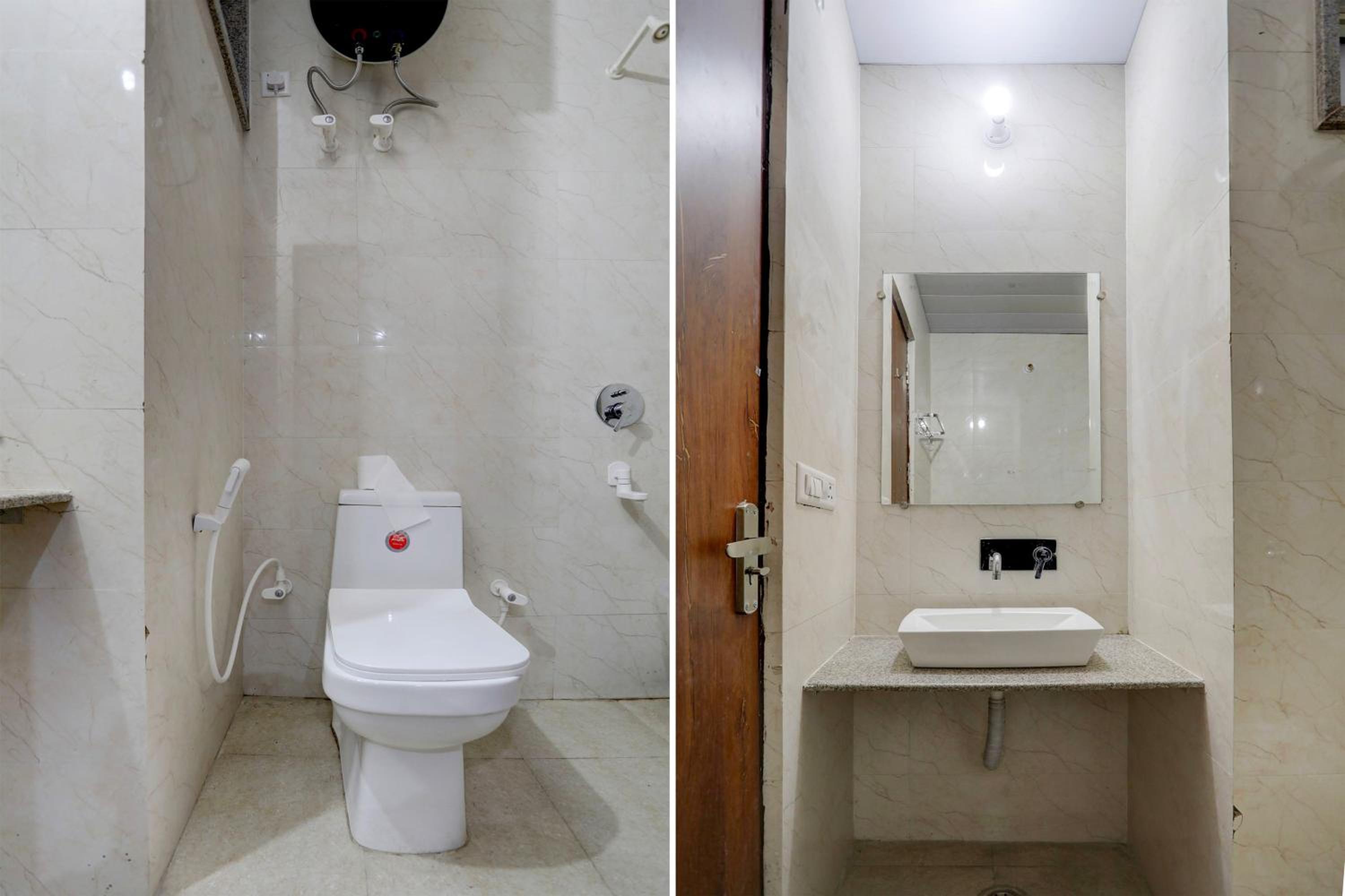 Hotel O Ambience Delhi Aero City Metro Station