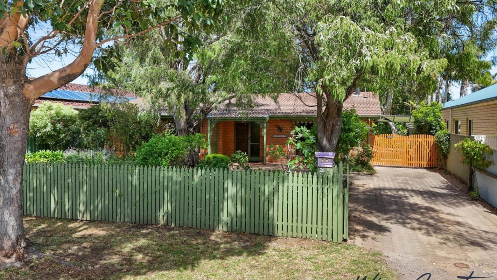Lavender Cottage By Wine Coast Holidays