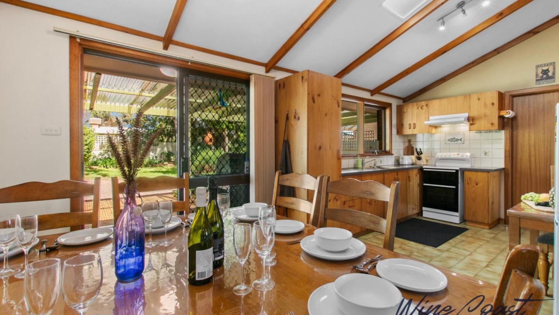 Lavender Cottage By Wine Coast Holidays