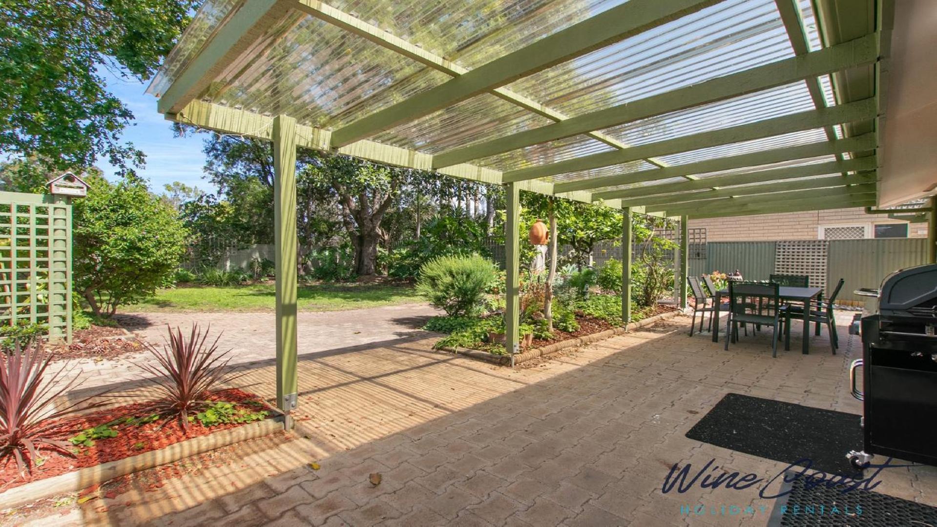Lavender Cottage By Wine Coast Holidays