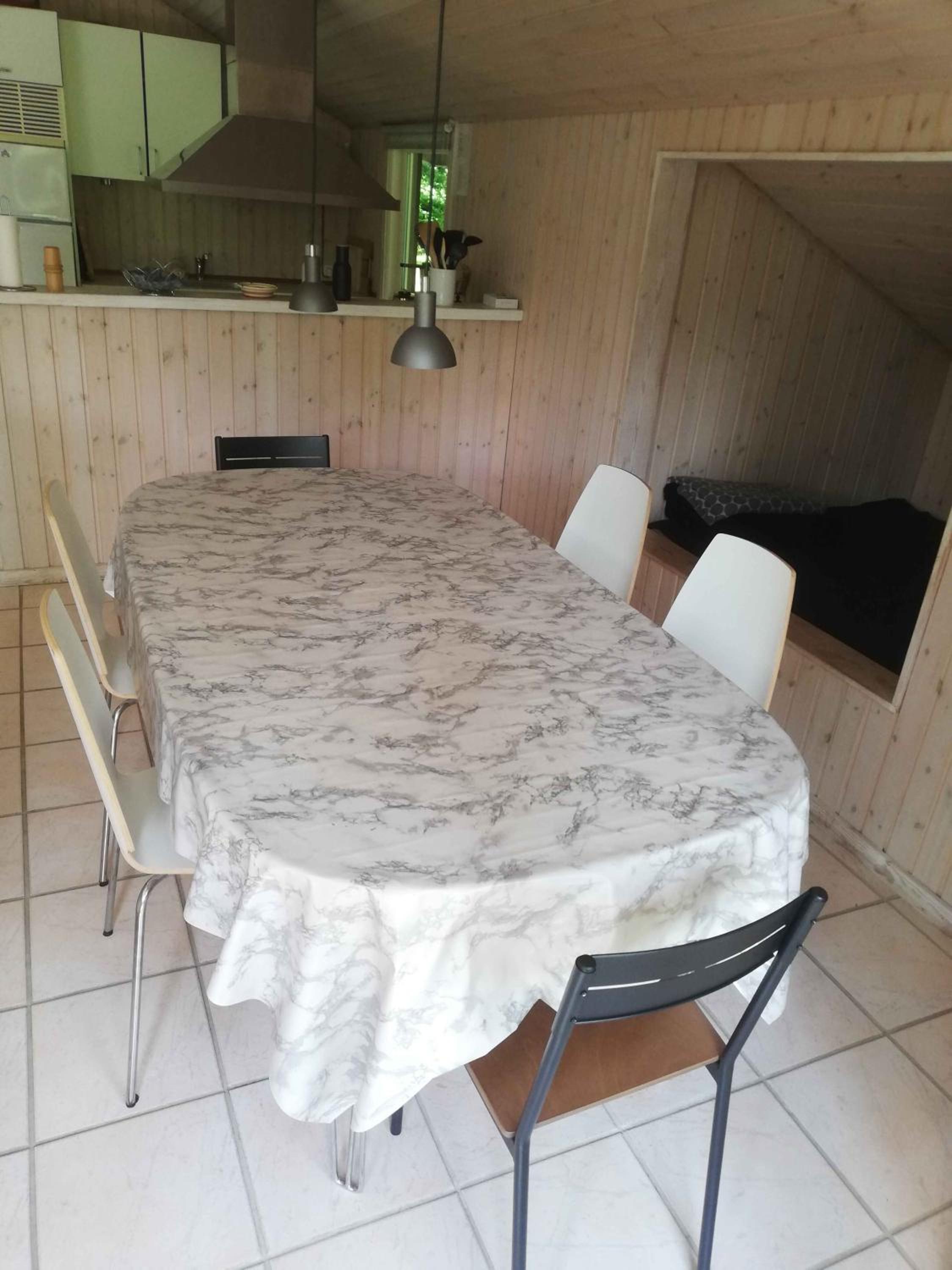 Cozy Summer House Close To The Beach view 4