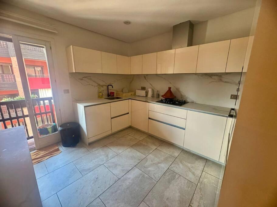 Marrakech Plaza 2 suites sur 230m view 3