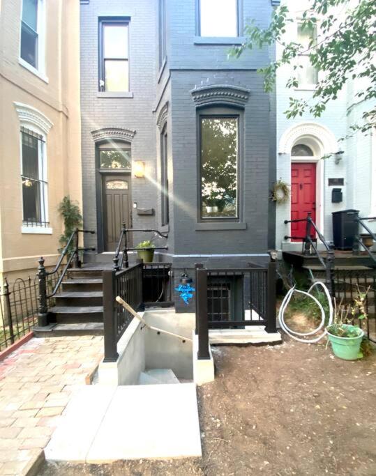 Beautiful Capitol Hill Apartment — Washington