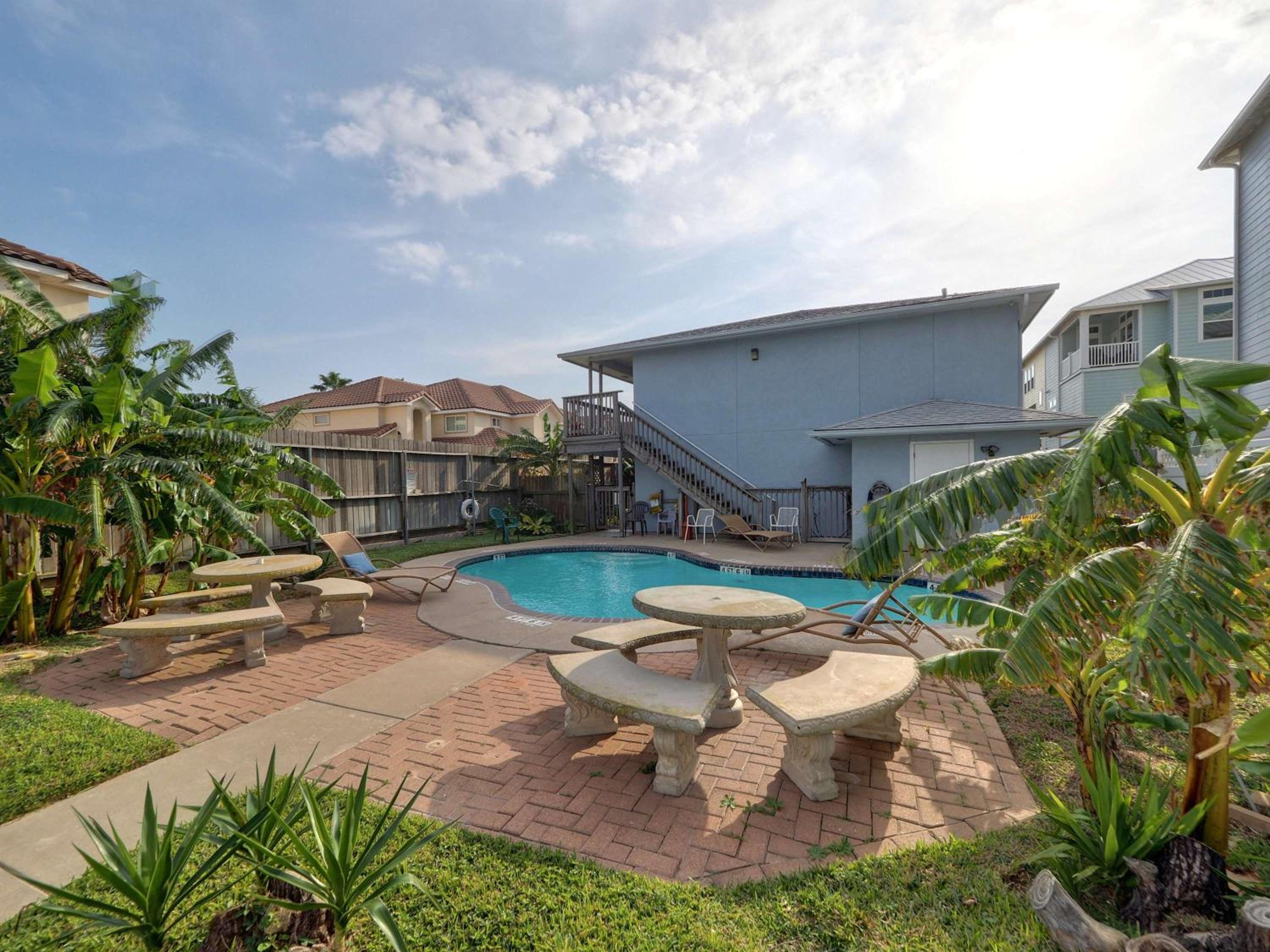 Couples Retreat Pool Steps to Beach Boat Slip