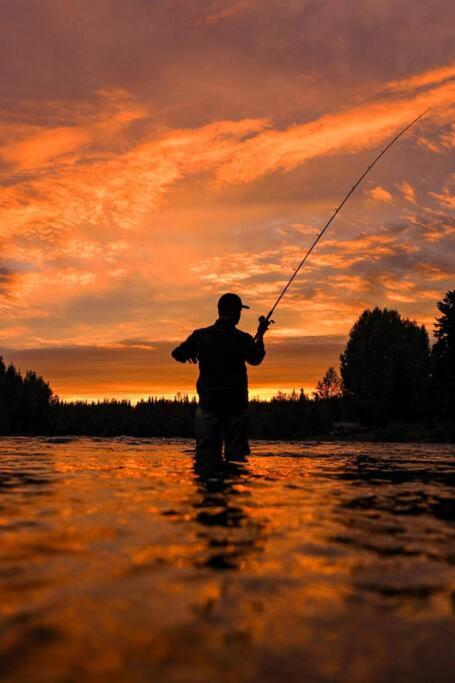 Kenai Living Waters - Fishing Paradise view 3