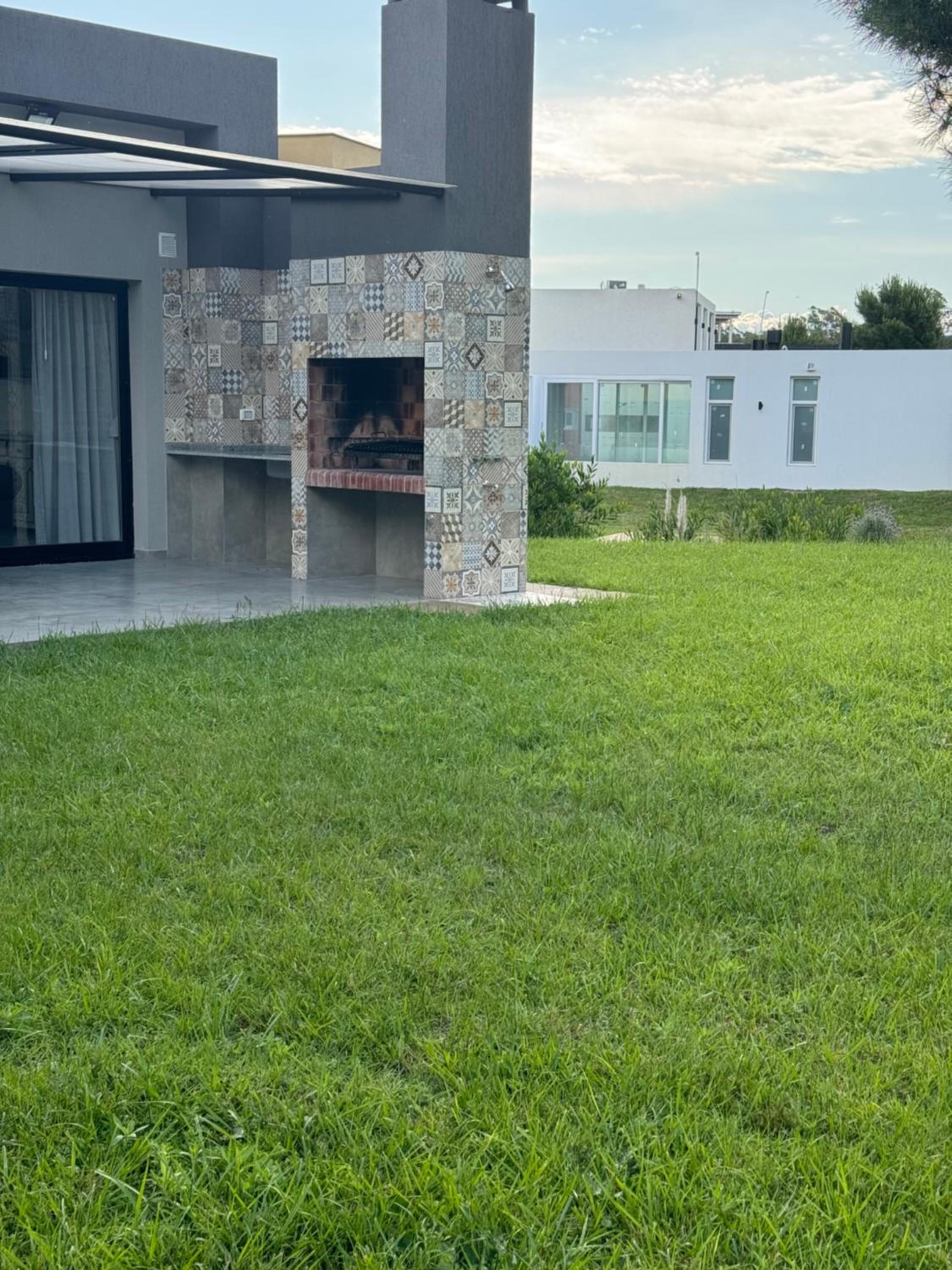 Moderna Casa en Costa Esmeralda