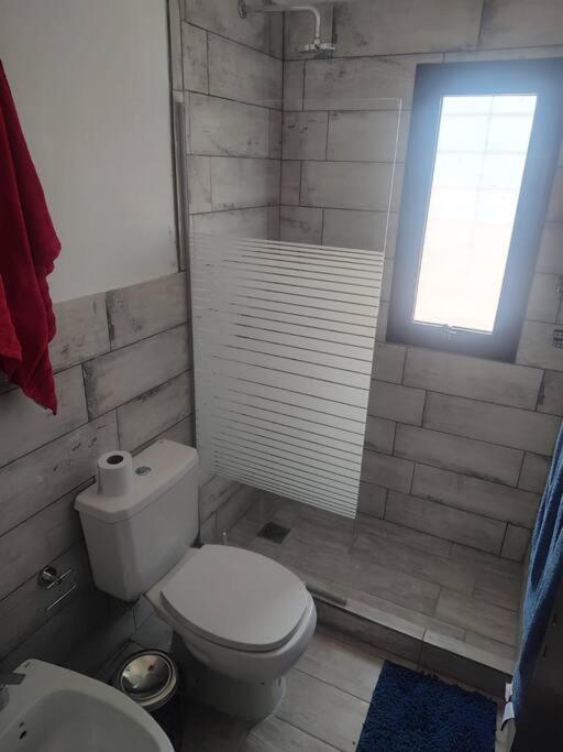 Casa en las sierras de Córdoba con Deck , Parrilla y estacionamiento