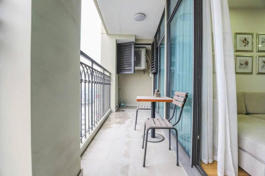 Căn hộ cao cấp 2BR Hai ba Trưng Hà Nội