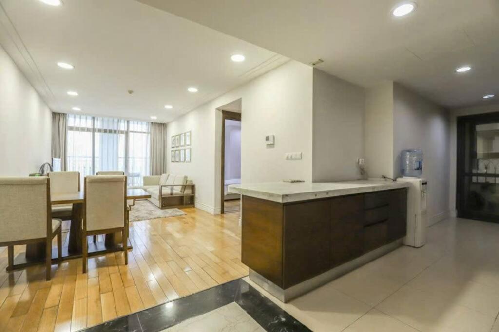 Căn hộ cao cấp 2BR Hai ba Trưng Hà Nội
