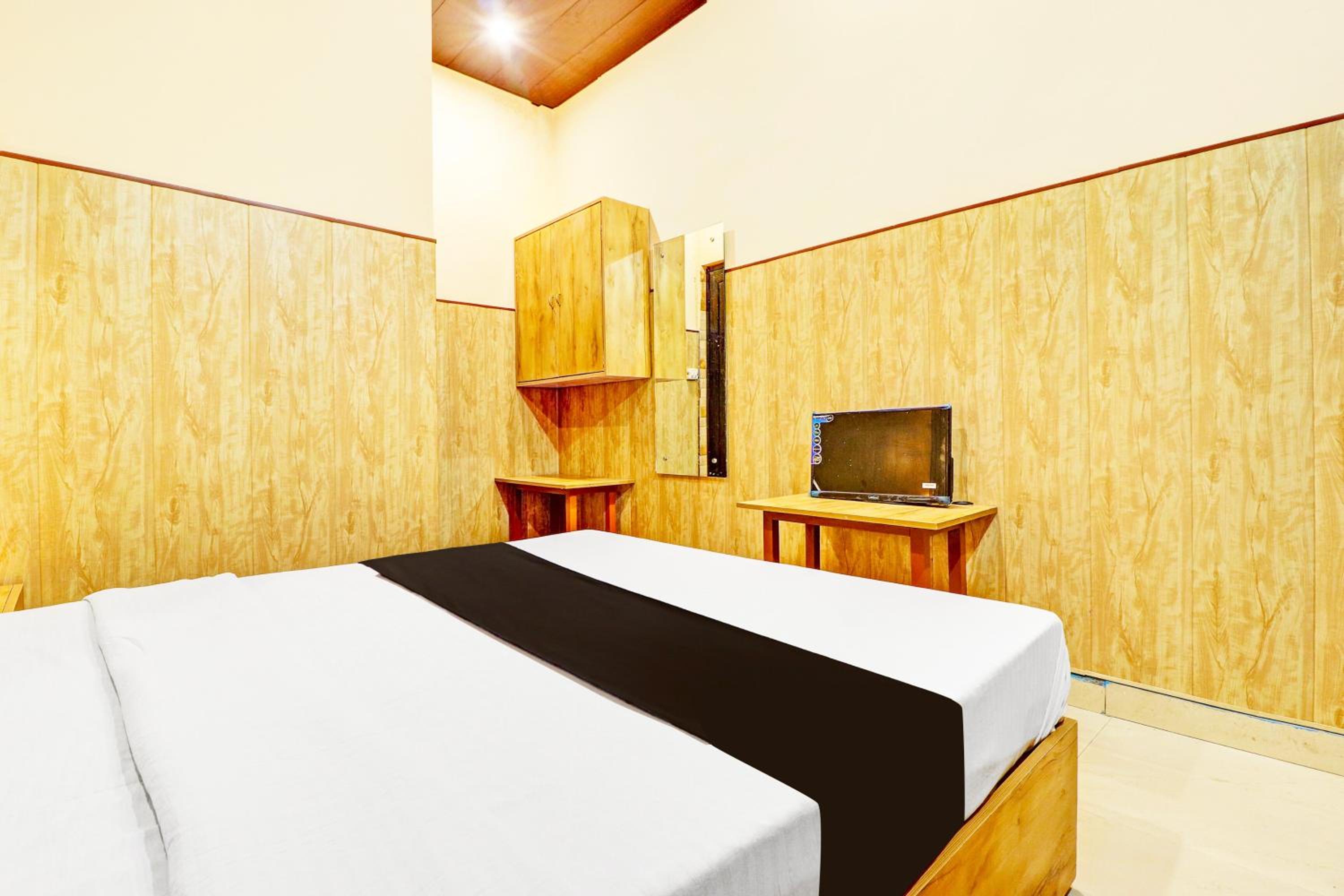 SPOT ON Hotel Kripa