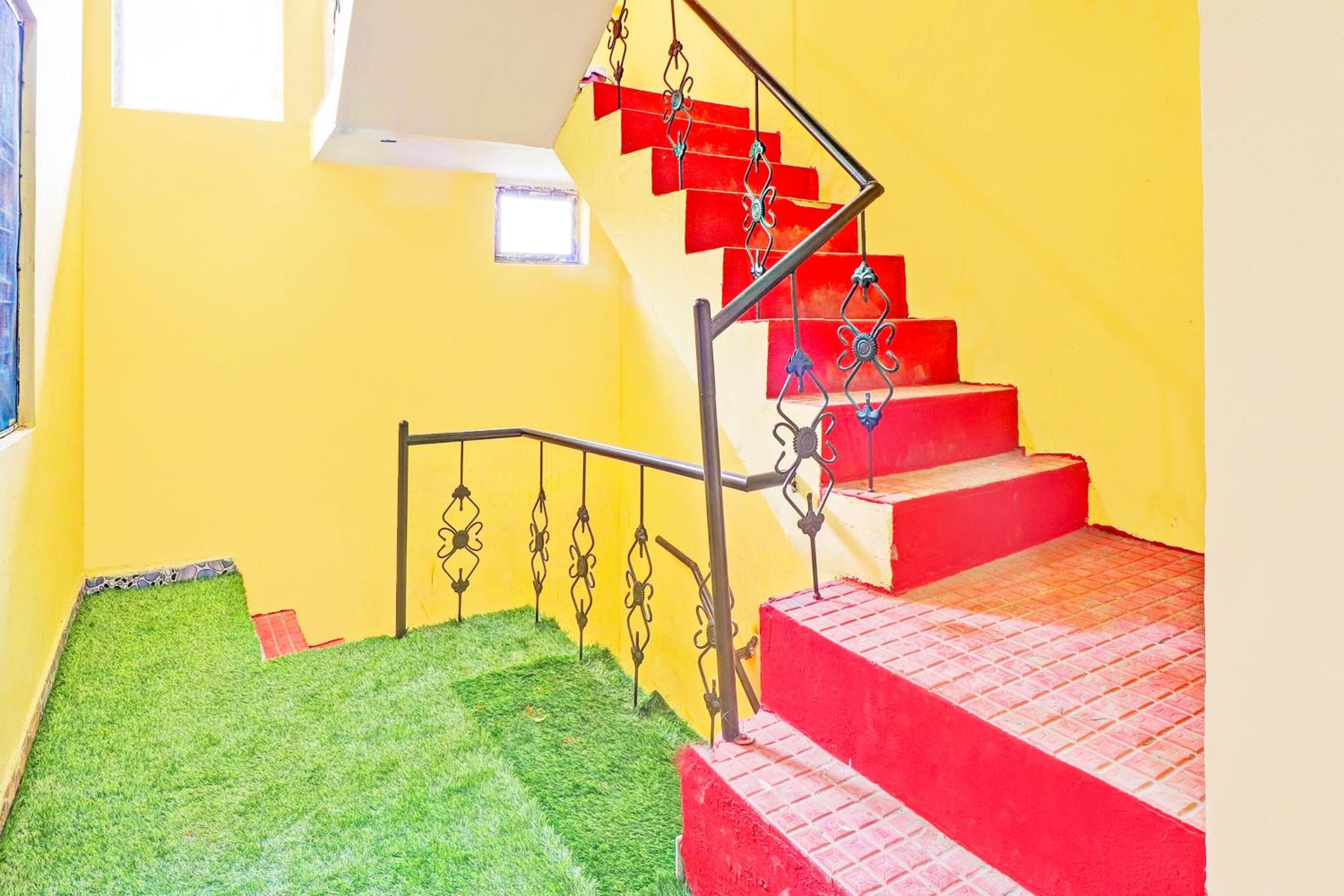 SPOT ON Hotel Kripa
