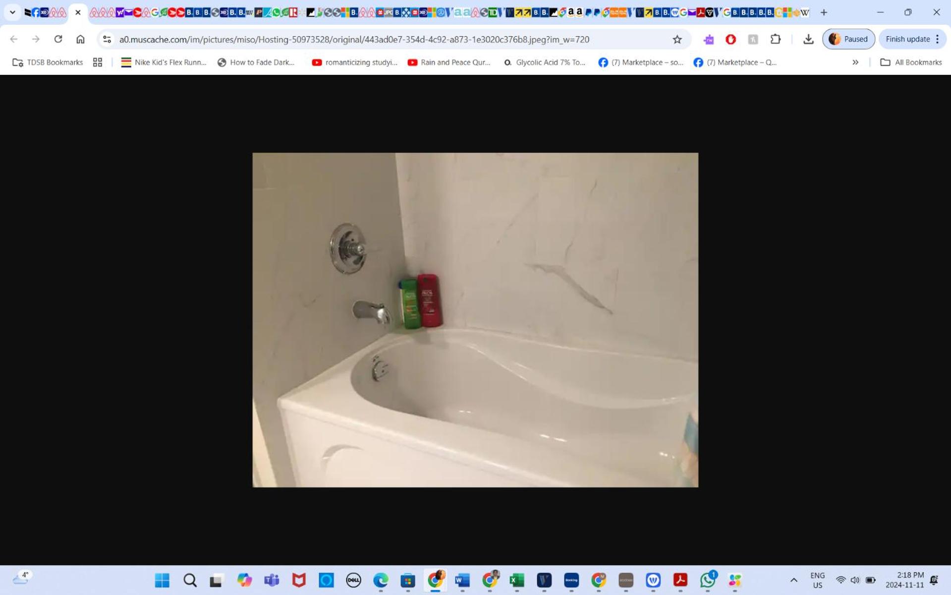 Main floor room 4, 22 minute from airport