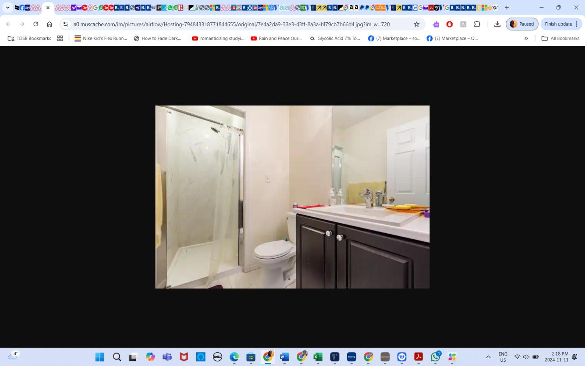 Main floor room 4, 22 minute from airport