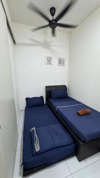 Sky Trees Bukit Indah AEON 2BED 5pax netflix Aircond