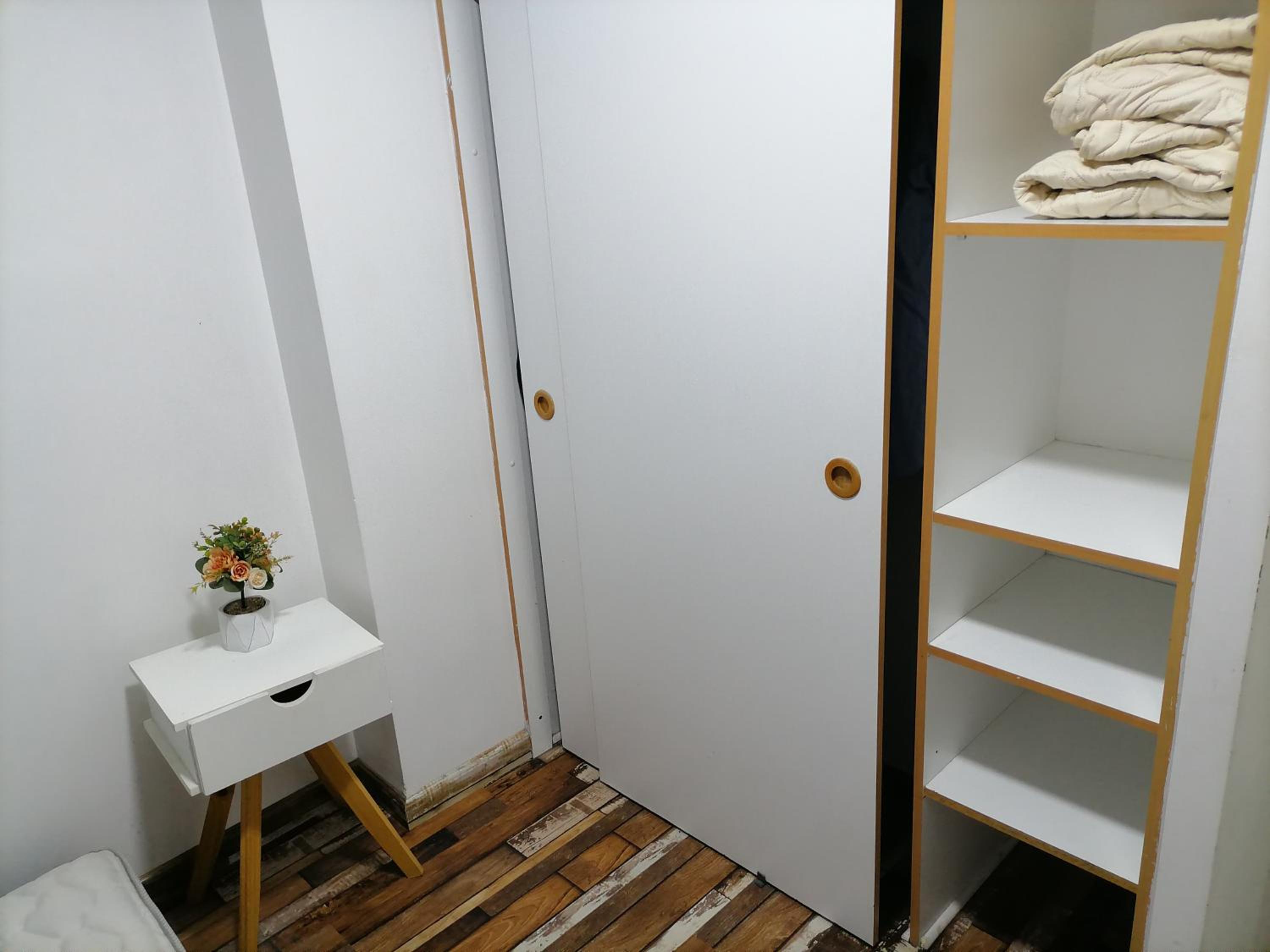 Habitación y baño privado en departamento