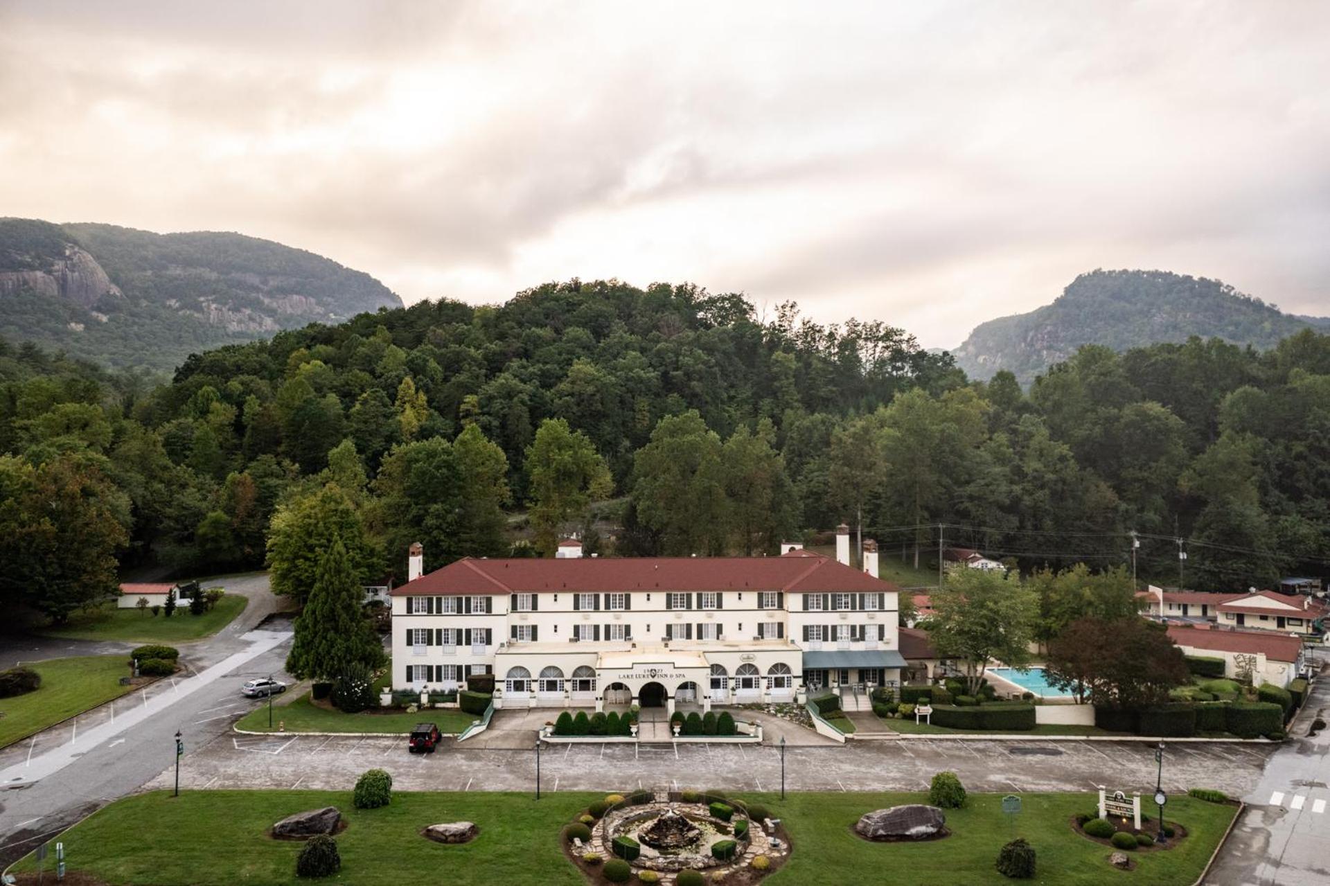 Hotel Lake Lure Inn and Spa
