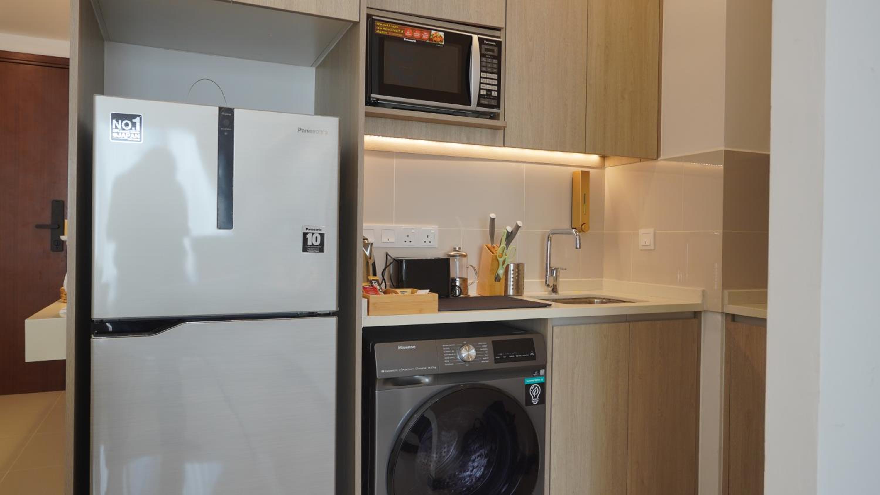 Photo 8