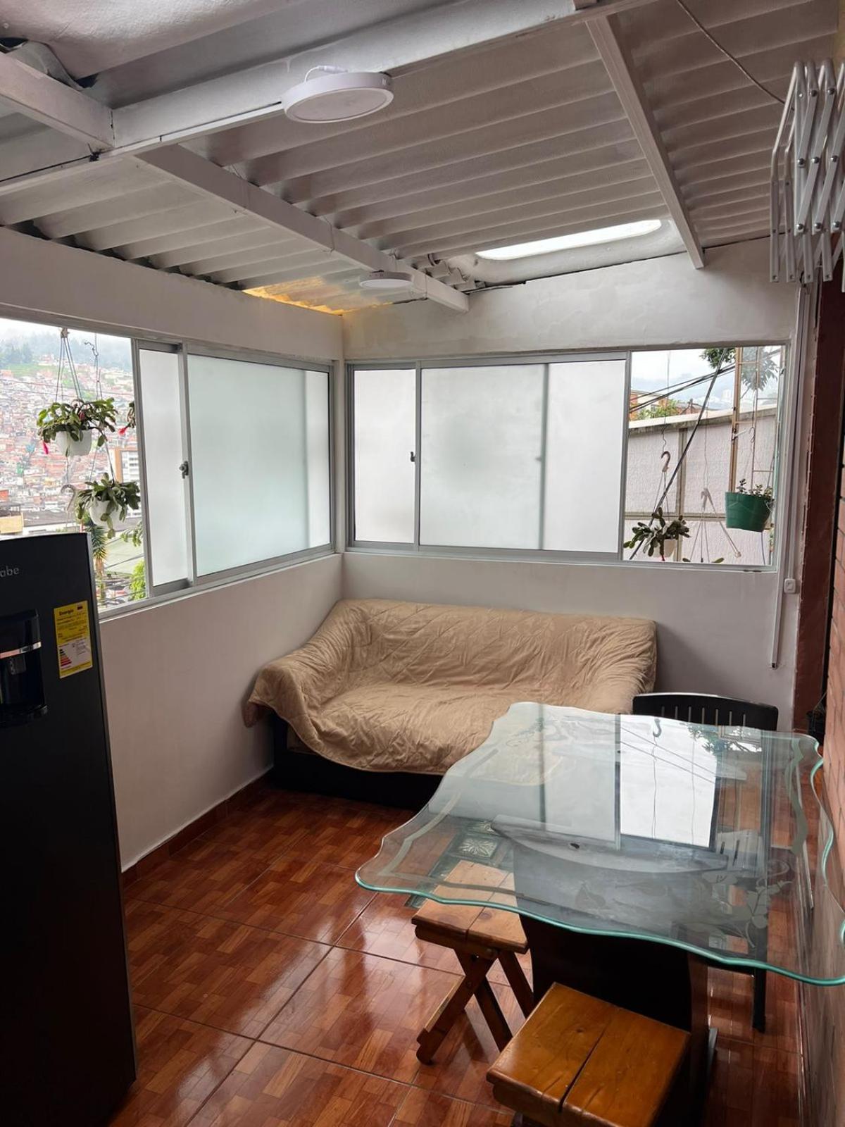 Apartamento Barrio la Argentina vía principal 302