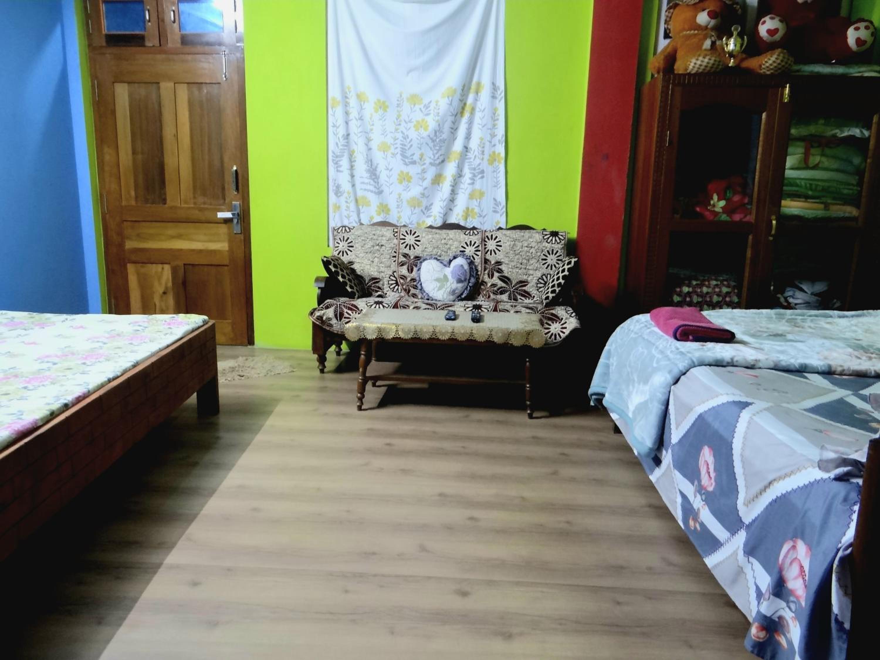 Photo 12