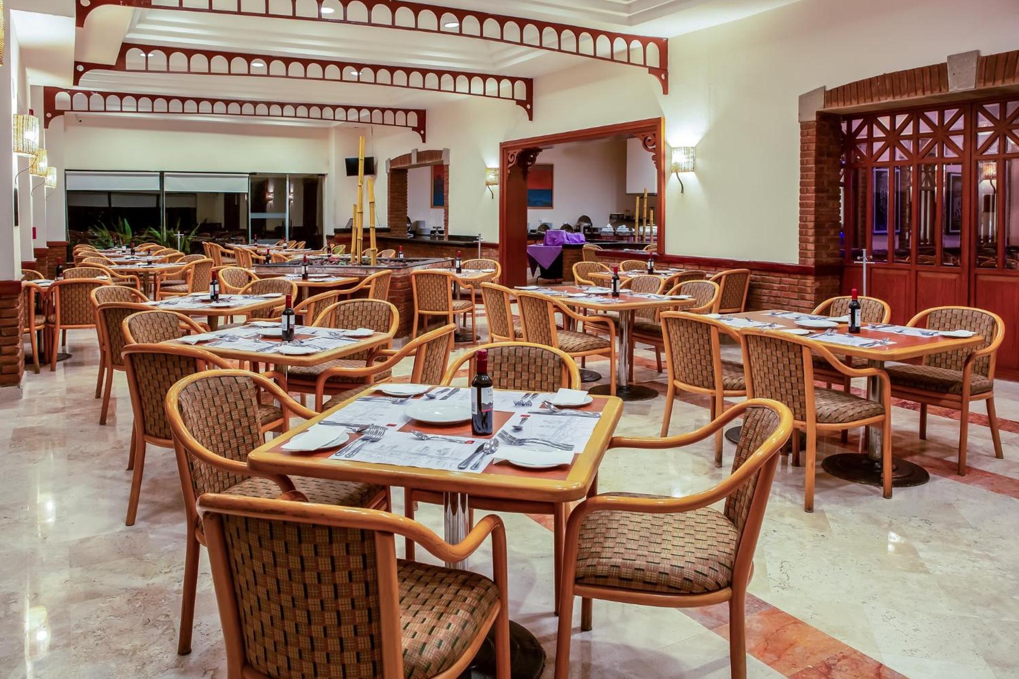Tampico Vacations - Fiesta Inn Tampico - Property Image 18