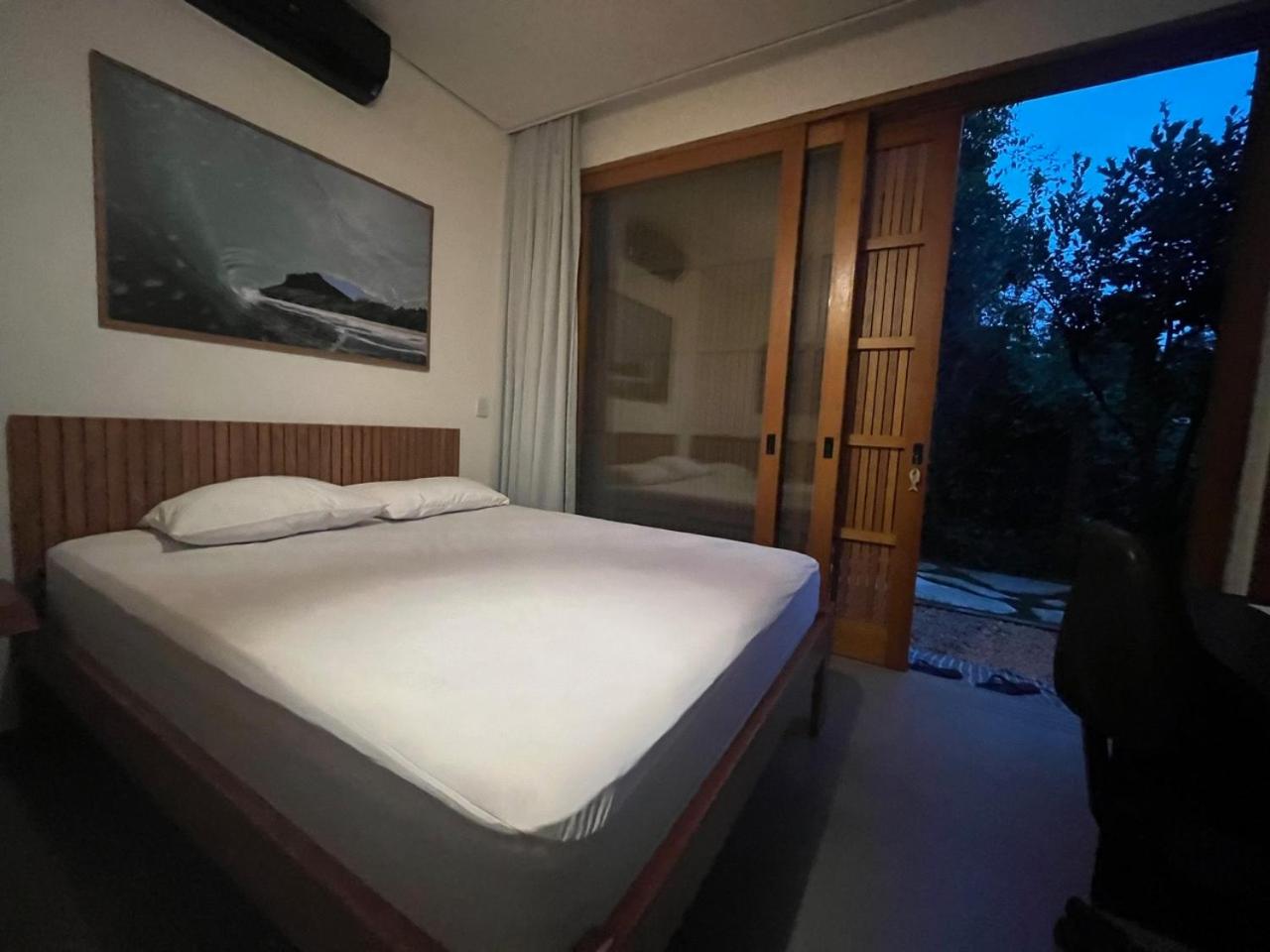 Casa Fiji - Suites Luxo - Praia de Itamambuca - Ao lado da praia